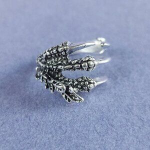 🦅 Bird Claw With Feather Heavy Metal Gothic Biker Ring – Size 9 (Unisex)